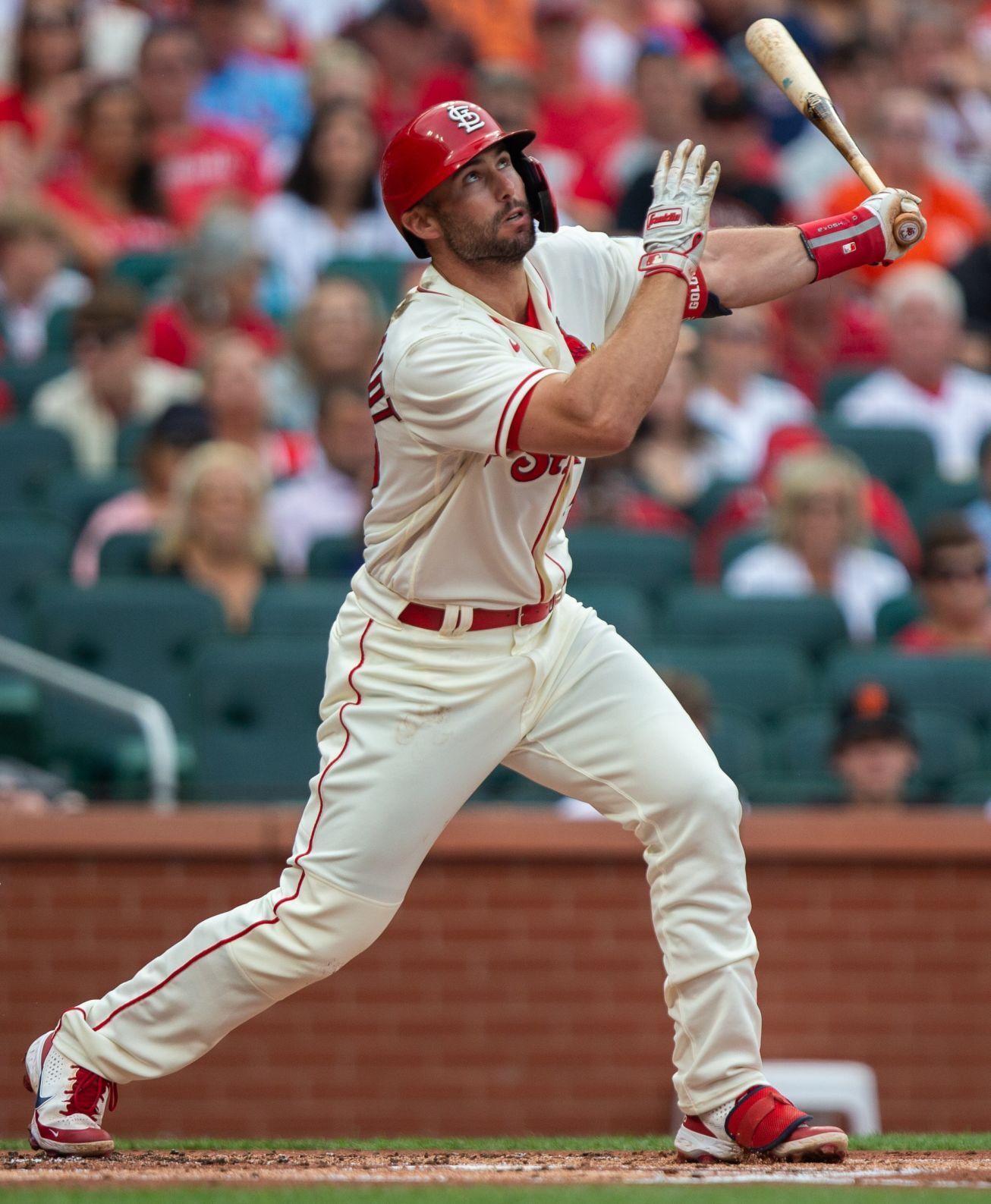 Cardinals try to even up series against Giants